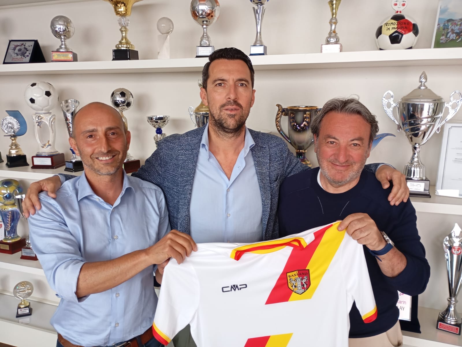 MISTER BUONO ALLA GUIDA DELLA JUNIORES