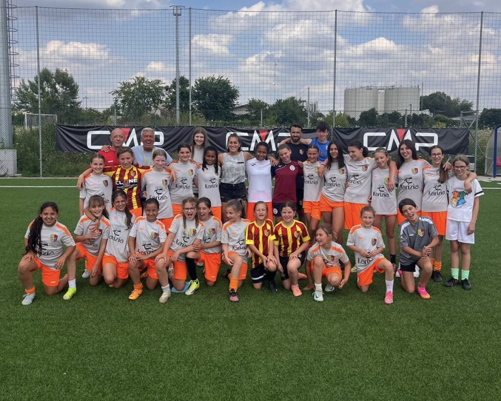 FC Bassano - UNA CAMPIONESSA AL CAMP: GIULA GIACOBBO CON LE GIOVANI PROMESSE DI FC BASSANO